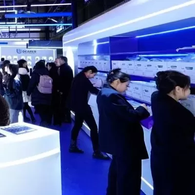 Showcases Innovative Contact Lenses at SIOF 2025